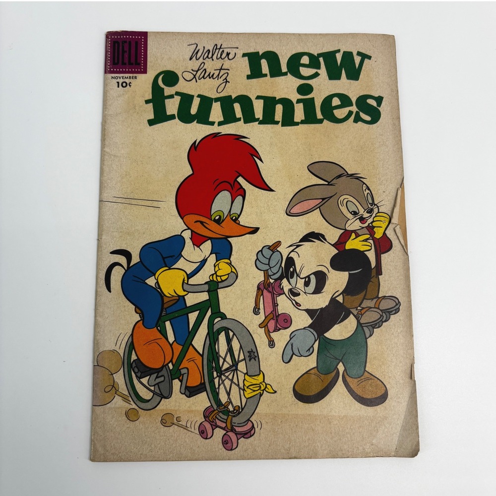 Walter Lantz New Funnies Comic Book November‎ 1950s Woody Woodpecker Andy Panda